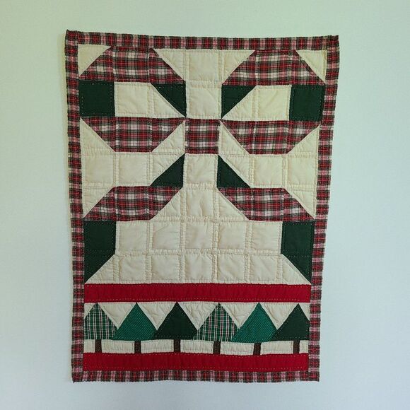 Christmas Mini Quilt Wall Hanging Table Topper Gift Bow and Trees Handmade VTG - Picture 1 of 10